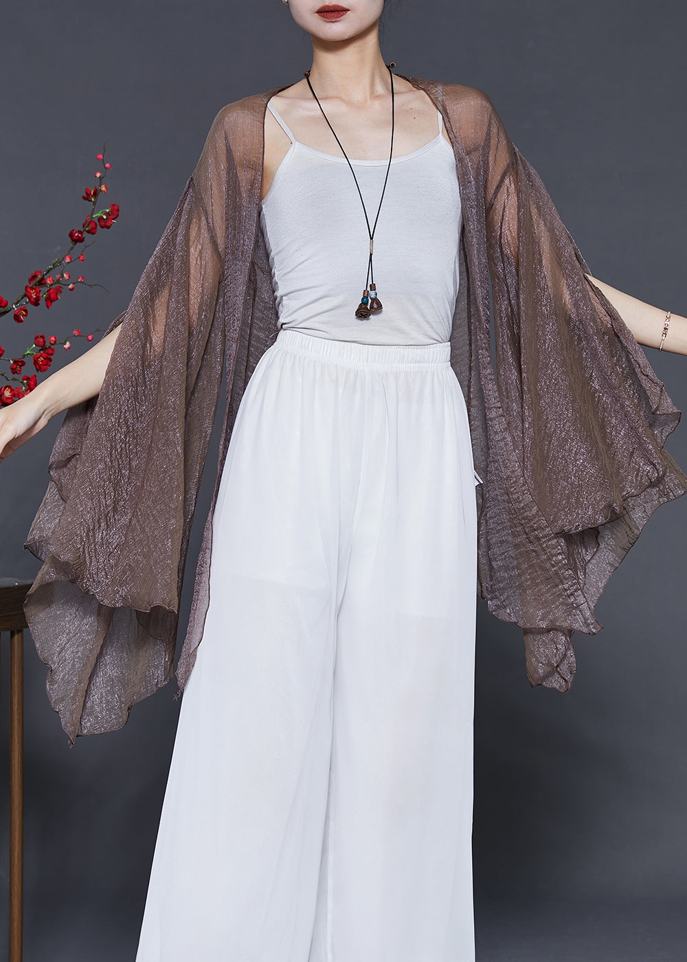 Effortlessly Elegant Cardigan with a Timeless Design