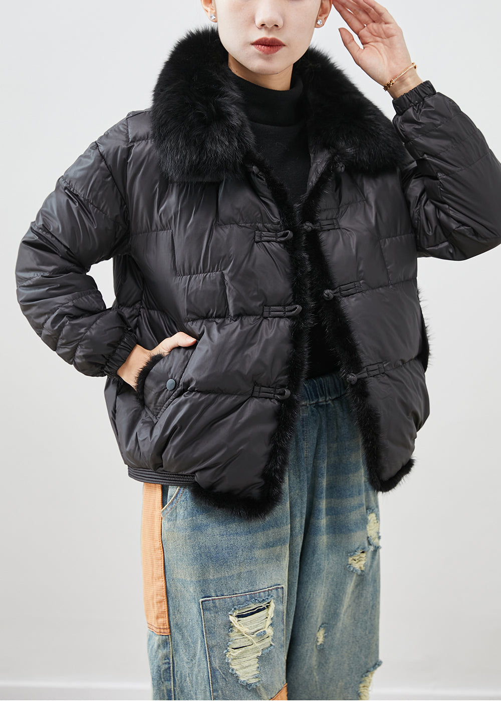 Gracefully Styled Jacket for Any Occasion