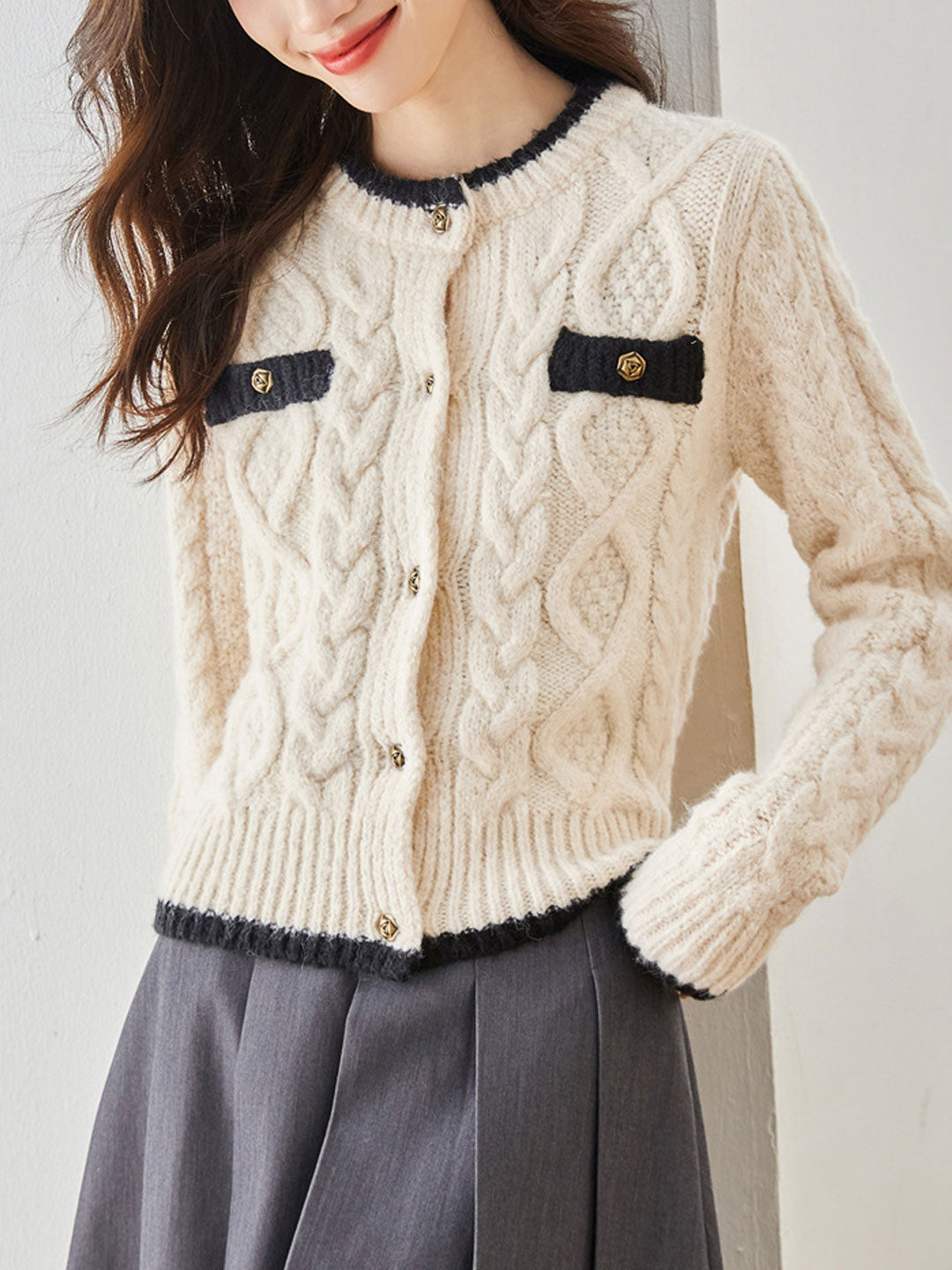 Classic Vintage & Enduringly Stylish Cardigan