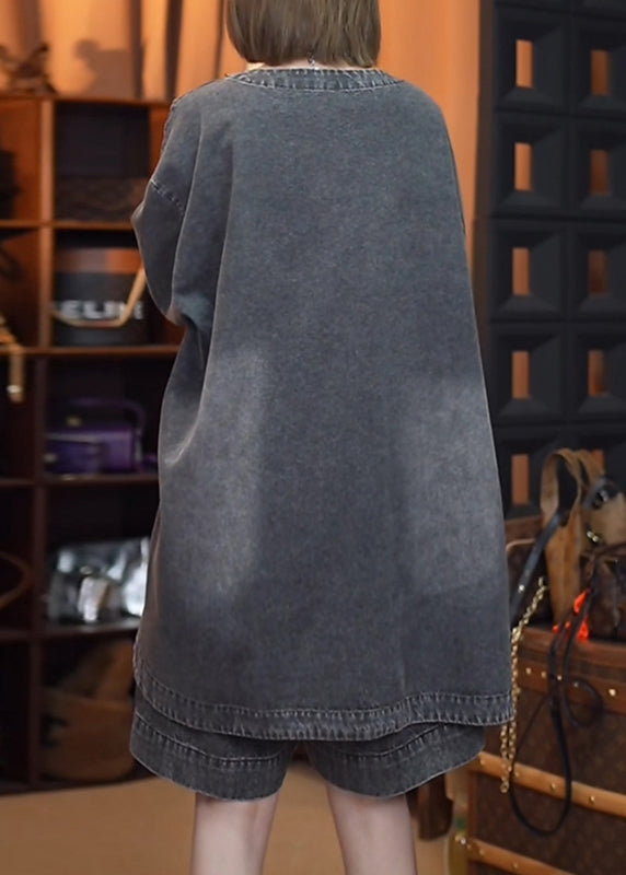 Beautifully Finished Top in a Timeless Design