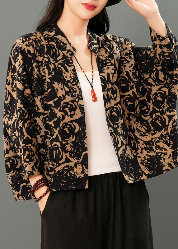 Effortlessly Elegant Coat with a Timeless Design