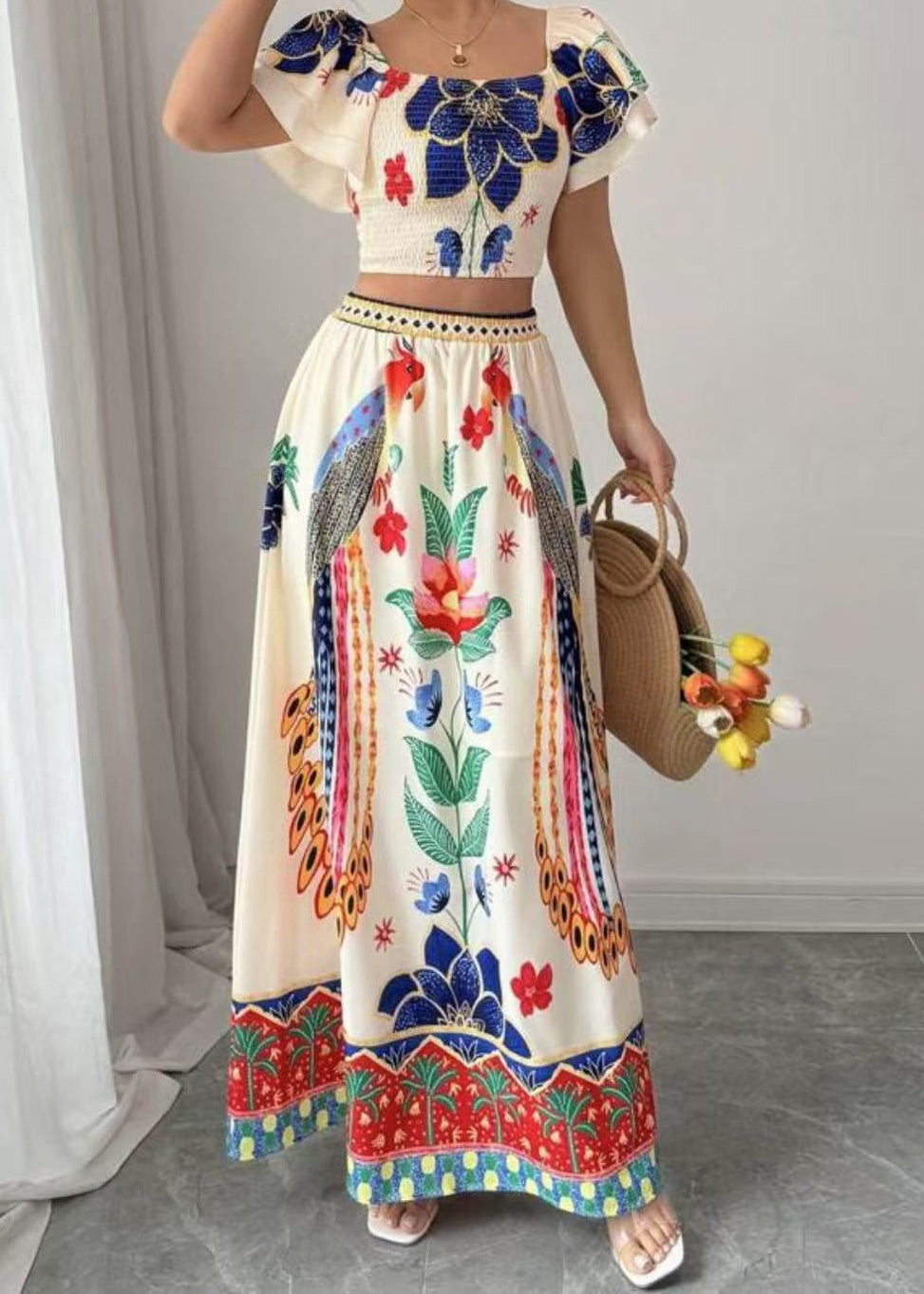 Classic Vintage & Enduringly Stylish Top