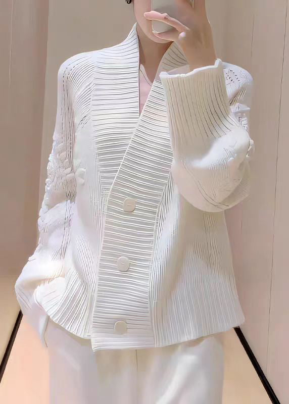 Elegantly Styled Cardigan for Everyday Wear