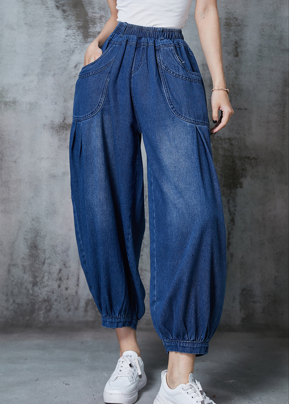 Sophisticated Pants with a Clean Classic Look
