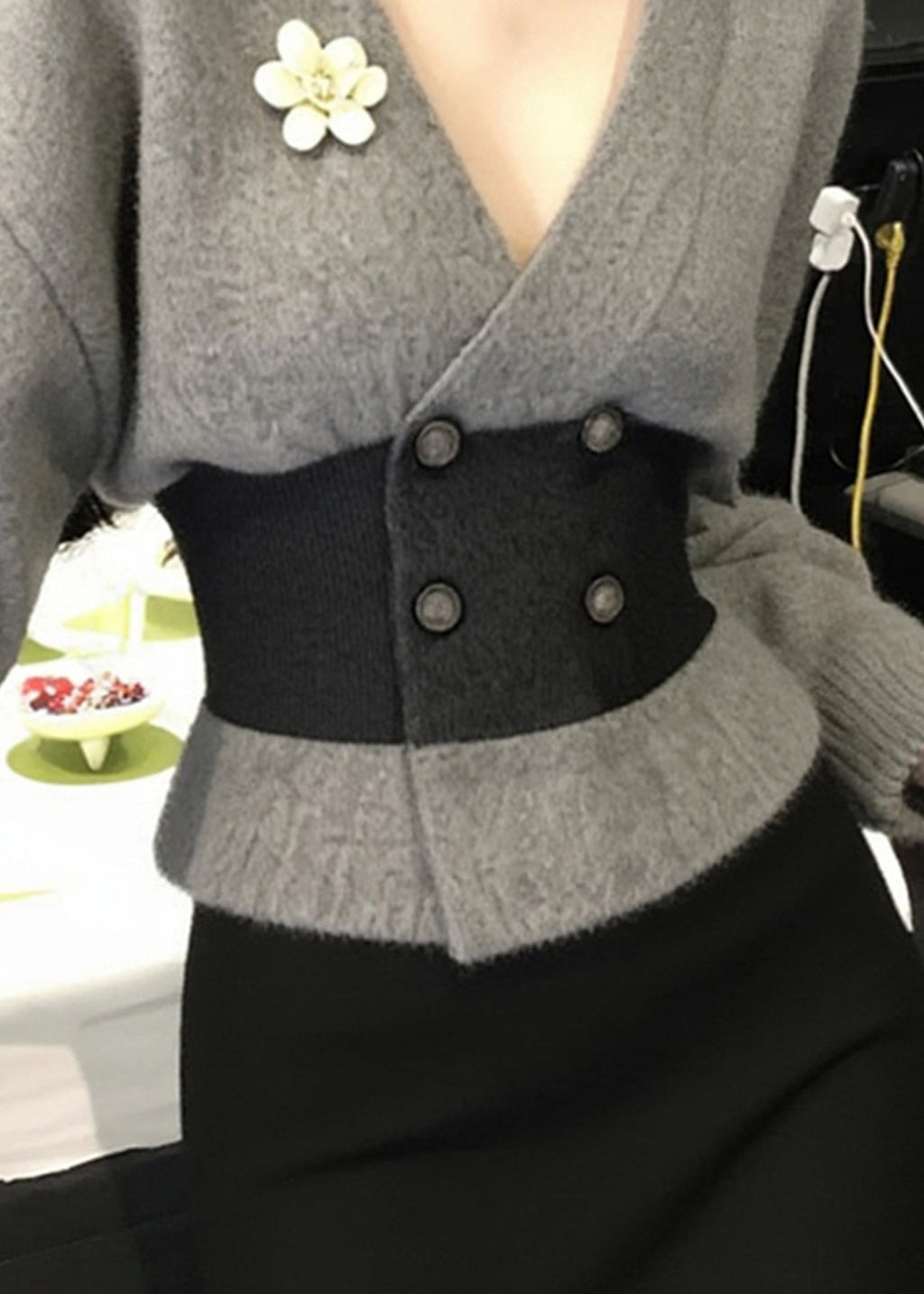 Well Tailored Coat with a Graceful Silhouette