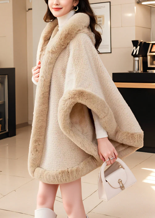 Effortlessly Elegant Coat with a Timeless Design