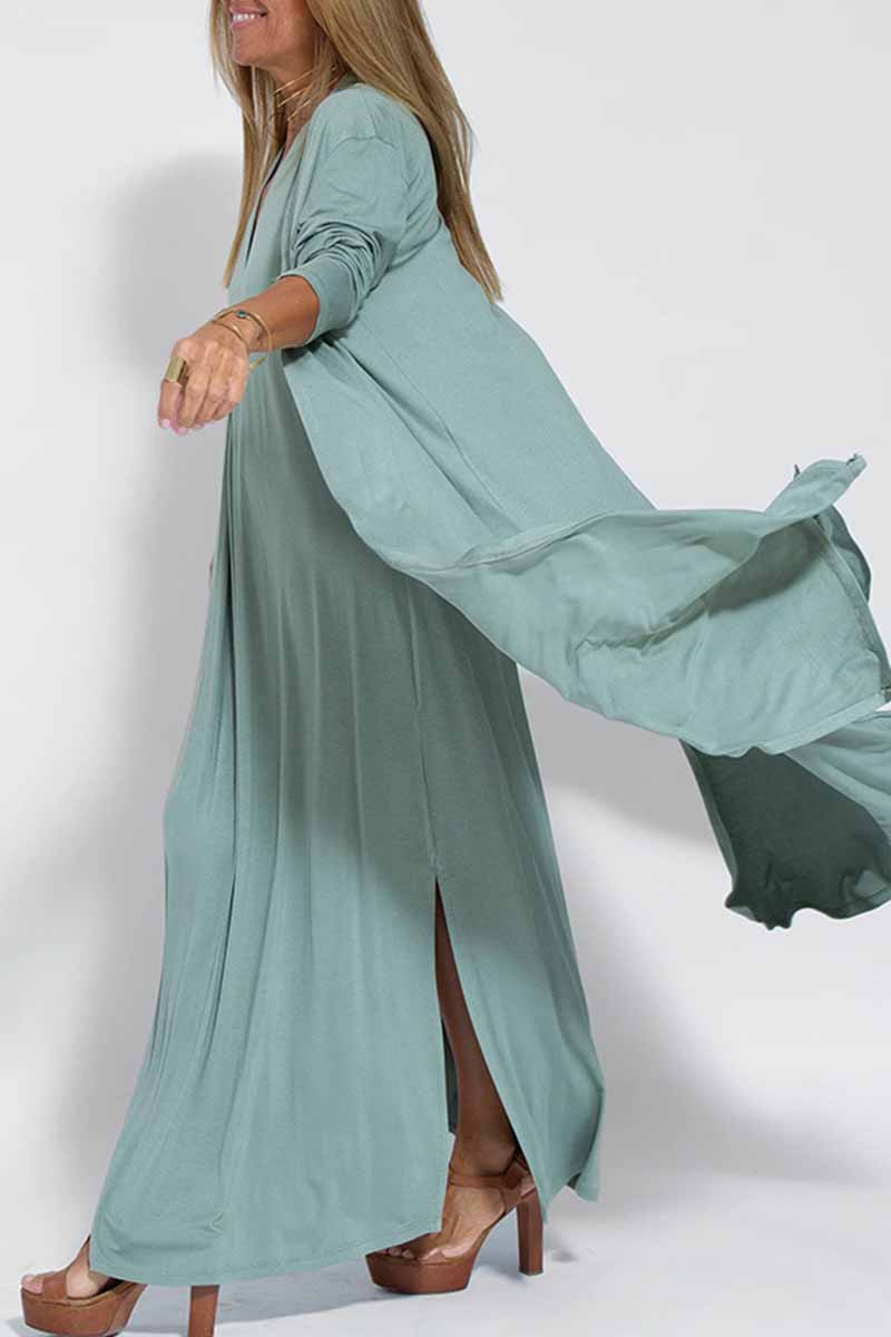 Classic Vintage Cardigan with a Flattering Fit