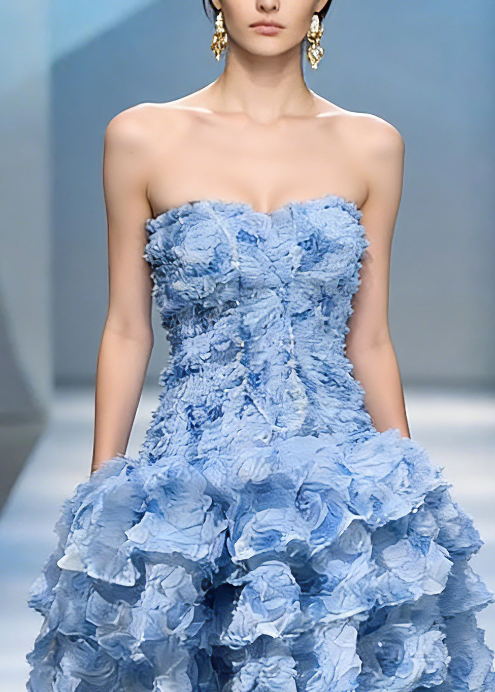 Beautifully Crafted Dress in a Classic Style