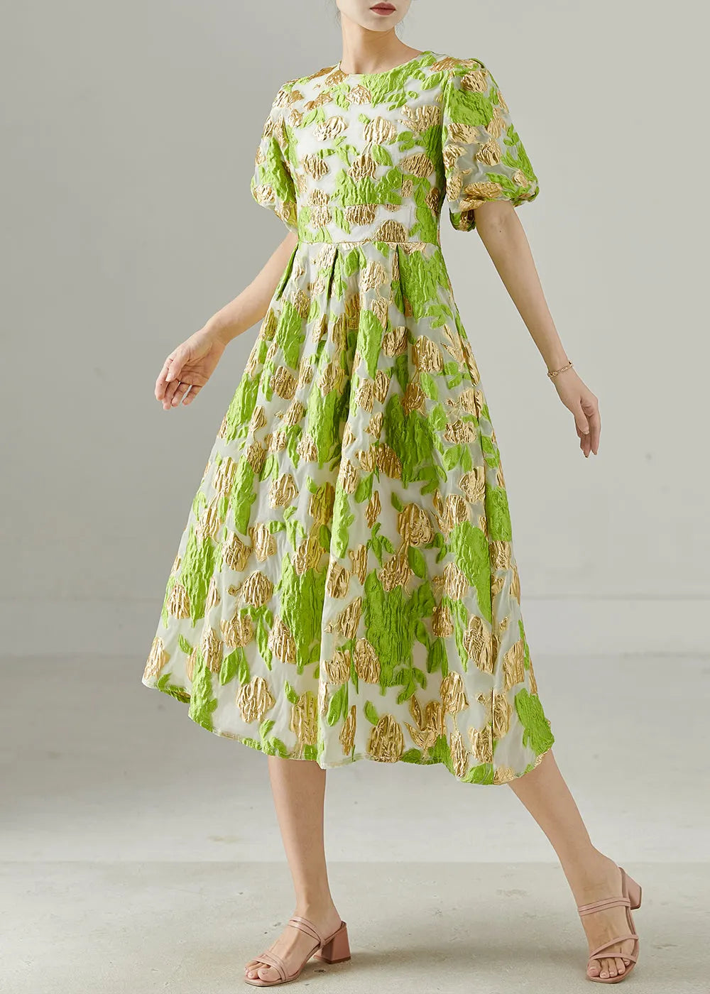 Beautifully Crafted Dress in a Classic Style
