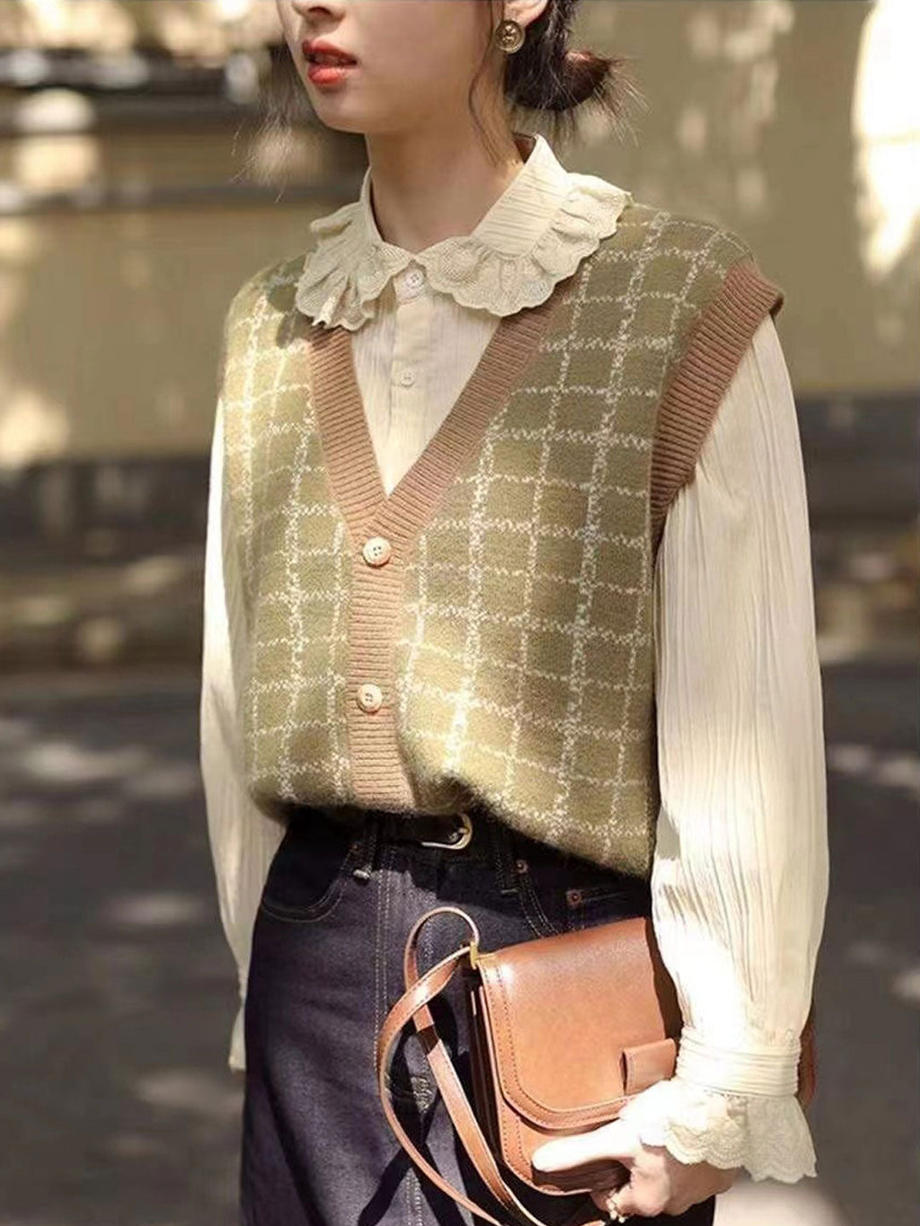 Sophisticated Cardigan with a Clean Classic Look