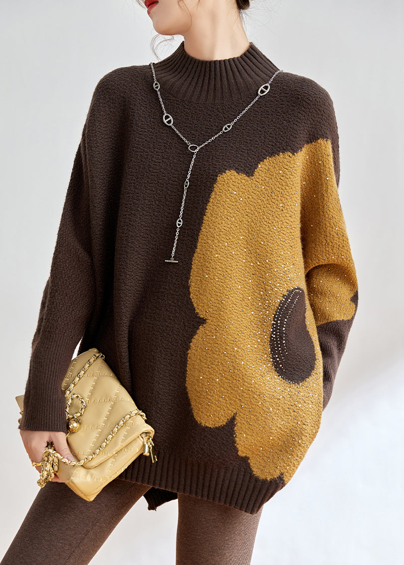 Well Tailored Sweater with a Graceful Silhouette