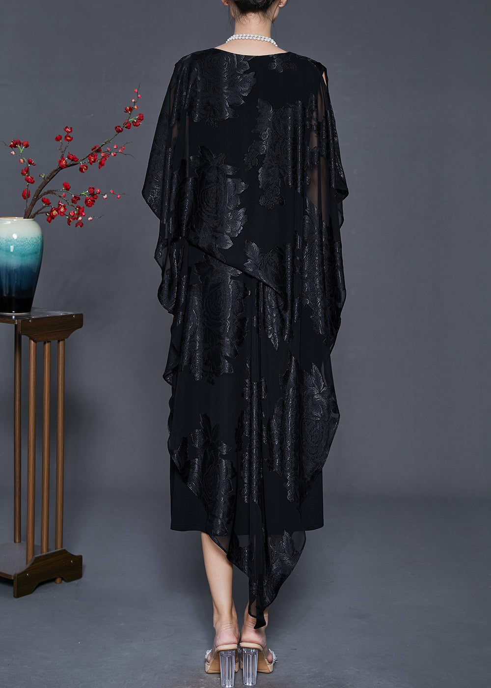 Classic Vintage & Enduringly Stylish Dress