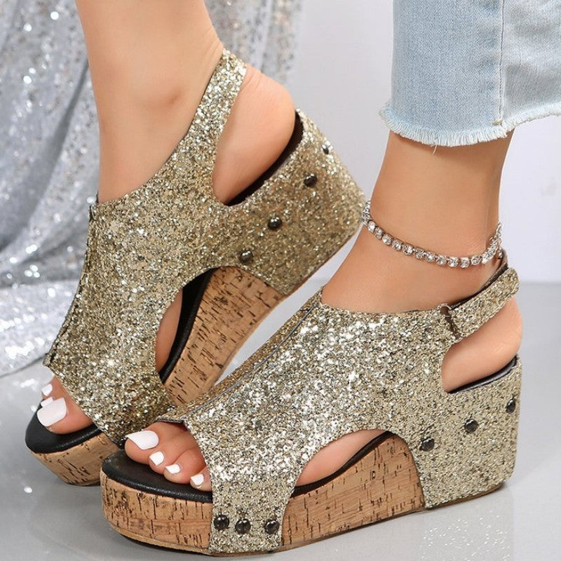 Chic Orthopedic Shoes with Unique Design