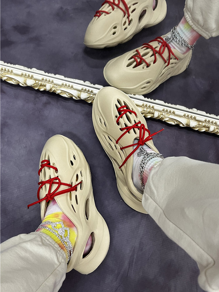 Chic Orthopedic Flats with Unique Design