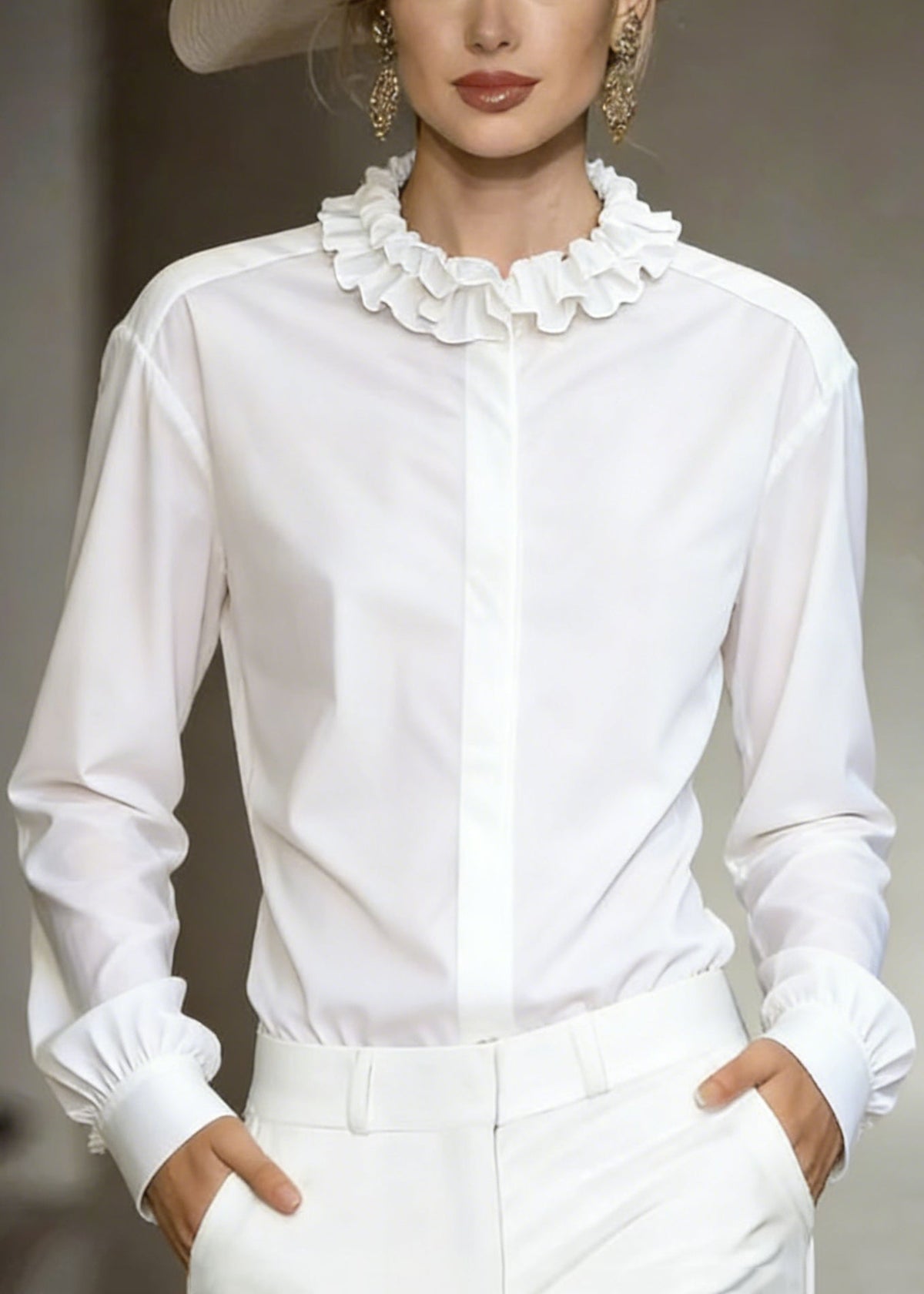 Beautifully Finished Shirt in a Timeless Design