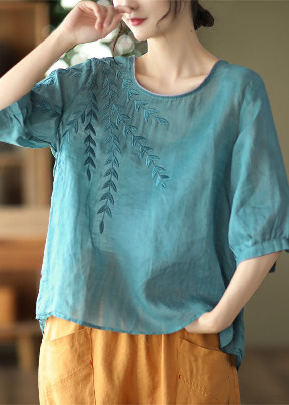 Gracefully Styled Shirt for Any Occasion