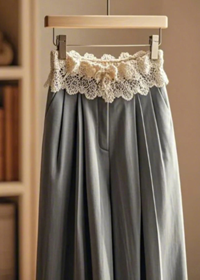 Well Tailored Pants with a Graceful Silhouette