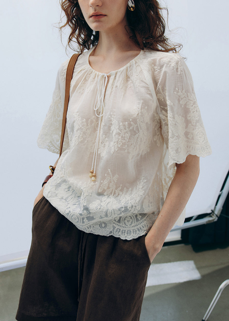 Beautifully Finished Shirt in a Timeless Design