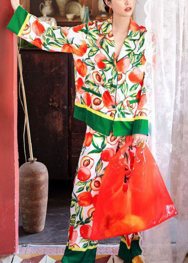 Casually Elegant Garment with a Refined Edge