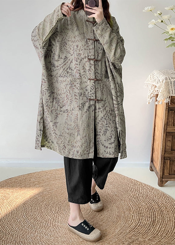 Beautifully Finished Coat in a Timeless Design
