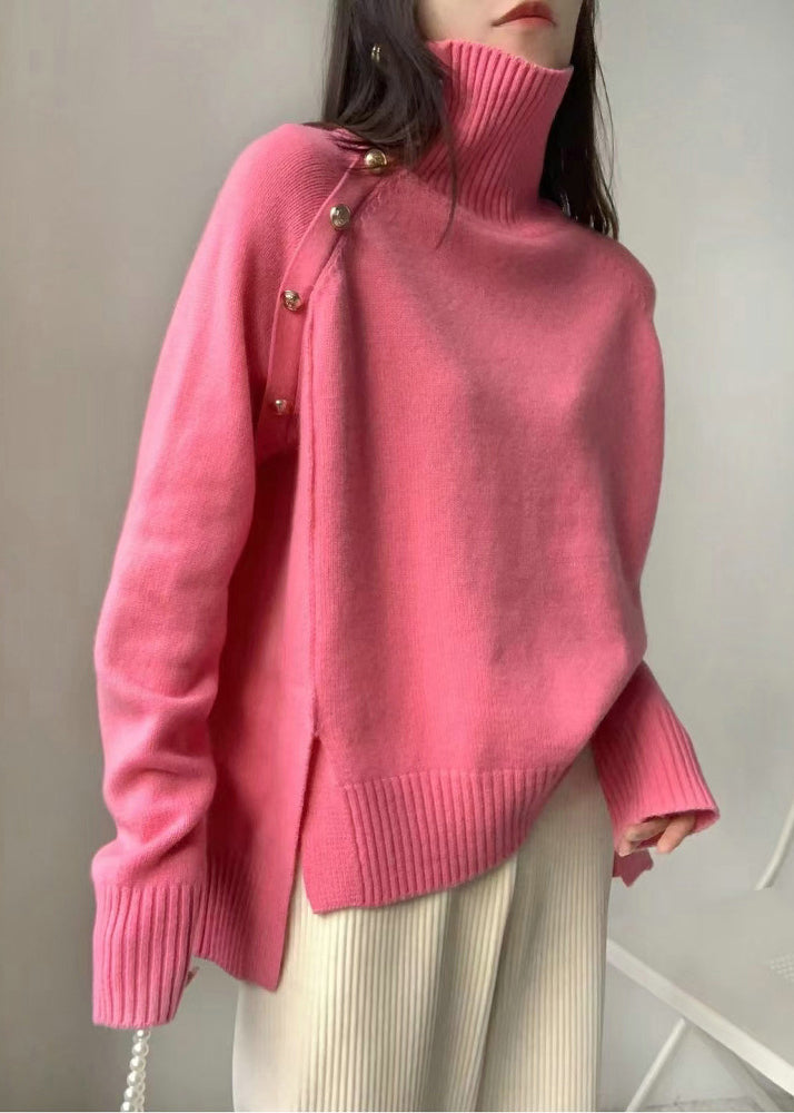 Well Tailored Sweater with a Graceful Silhouette