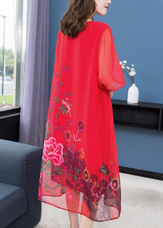 A Vintage Style Dress with Delicate Timeless Details