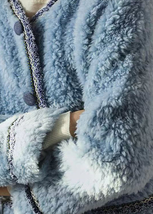 Polished Coat with an Effortless Classic Look