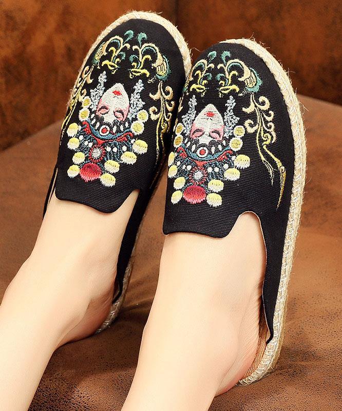 Chic Orthopedic Slippers with Unique Design