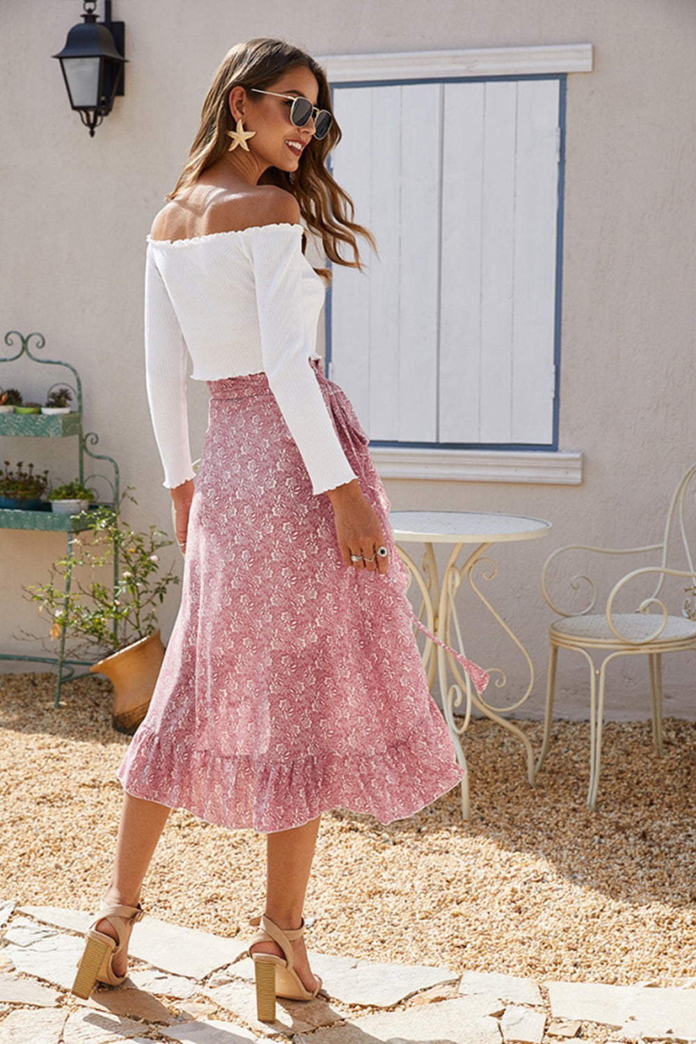 Gracefully Styled Garment for Any Occasion