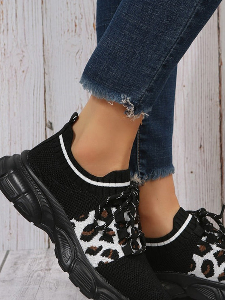 Elegant Orthopedic Sneakers for Every Step