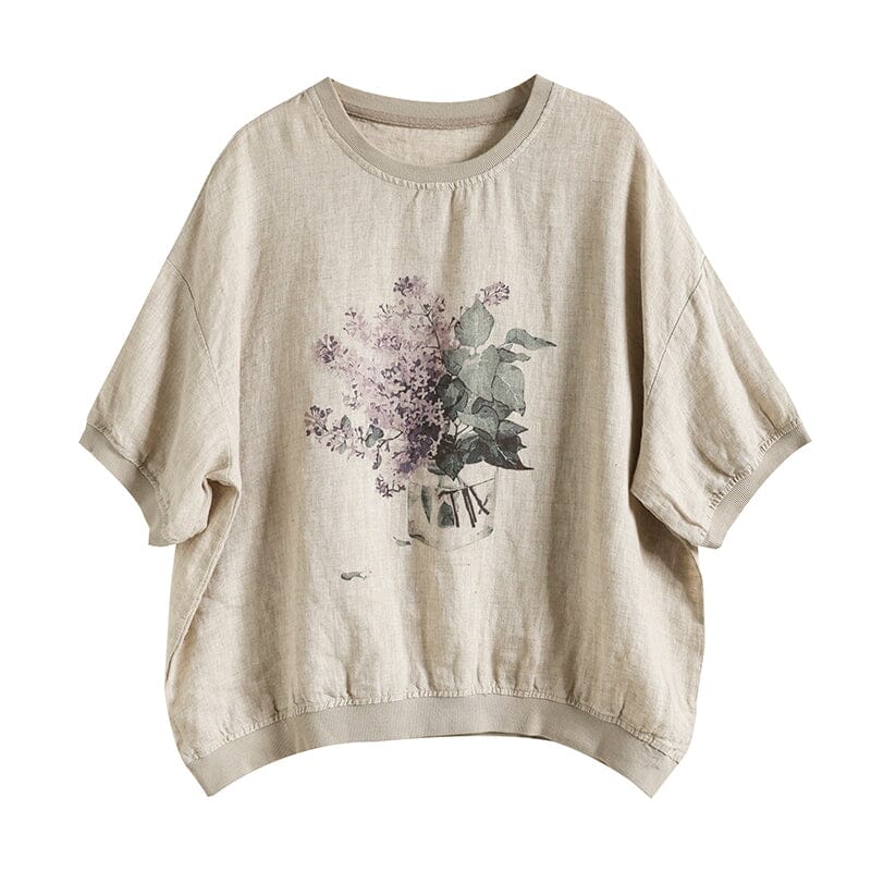 Gracefully Styled T-Shirt for Any Occasion
