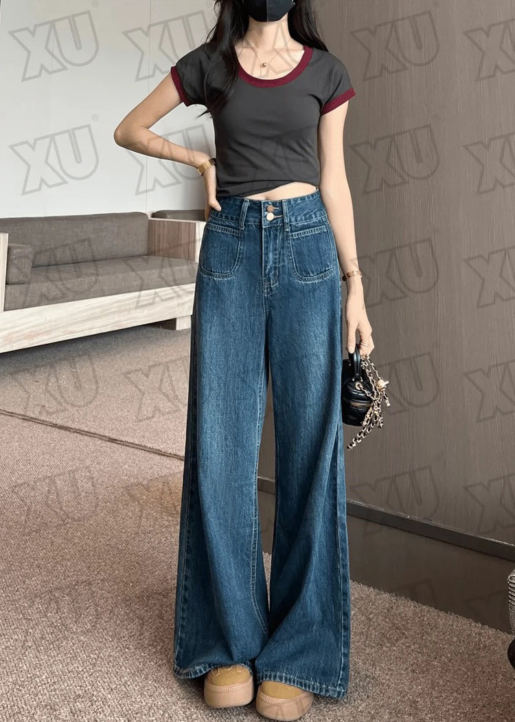 Effortlessly Elegant Pants with a Timeless Design