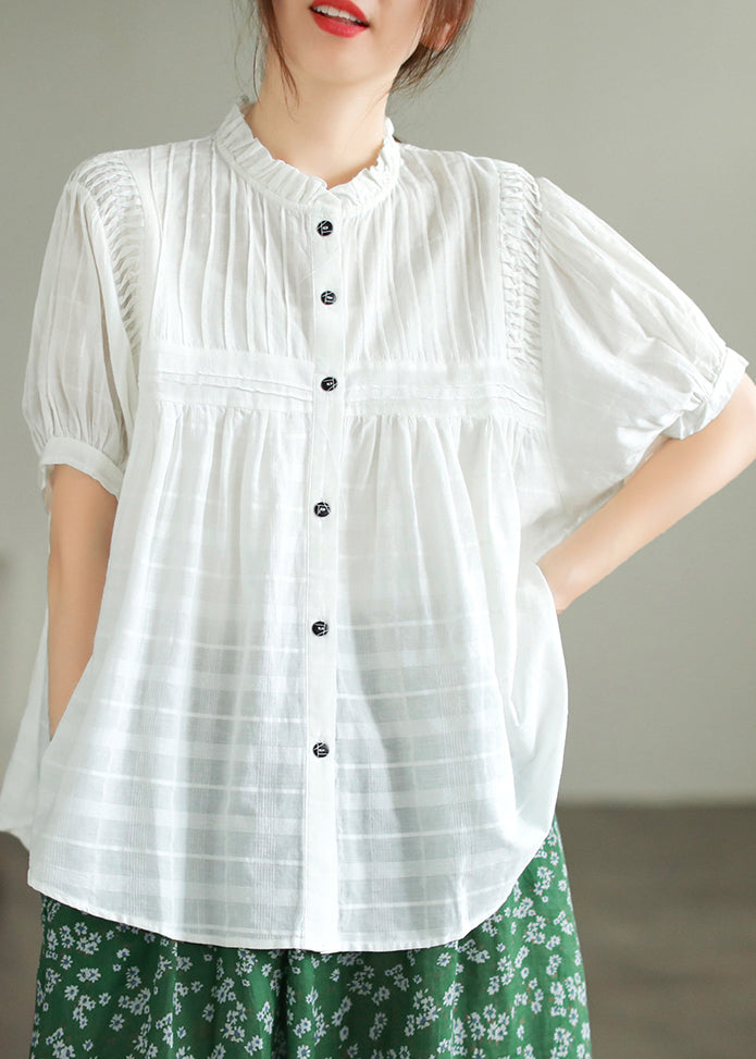 Well Tailored Blouse with a Graceful Silhouette
