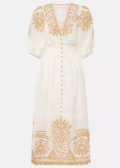Classic Vintage & Enduringly Stylish Dress