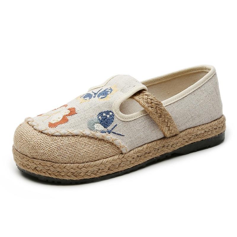 Chic Orthopedic Shoes with Unique Design