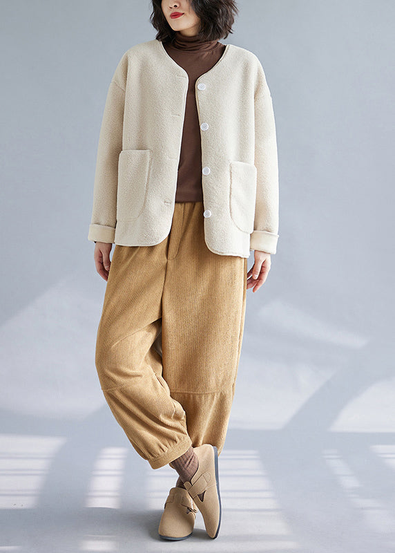 Beautifully Finished Coat in a Timeless Design