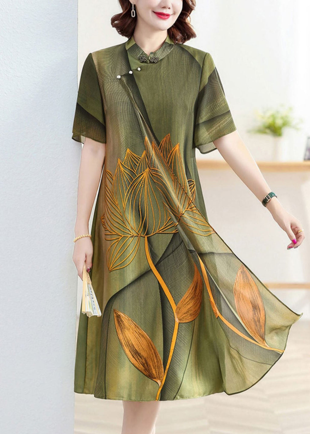 Classic Vintage & Enduringly Stylish Dress