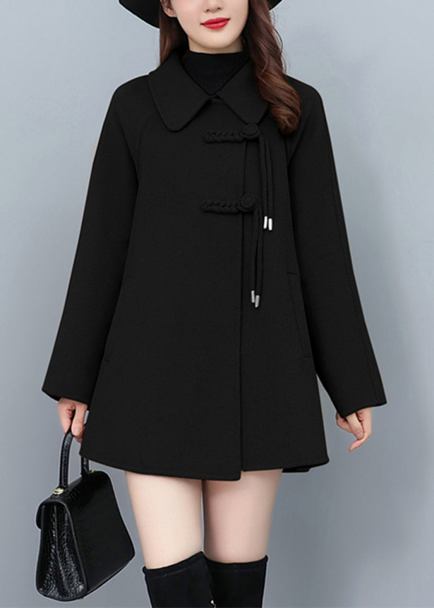 Beautifully Finished Coat in a Timeless Design