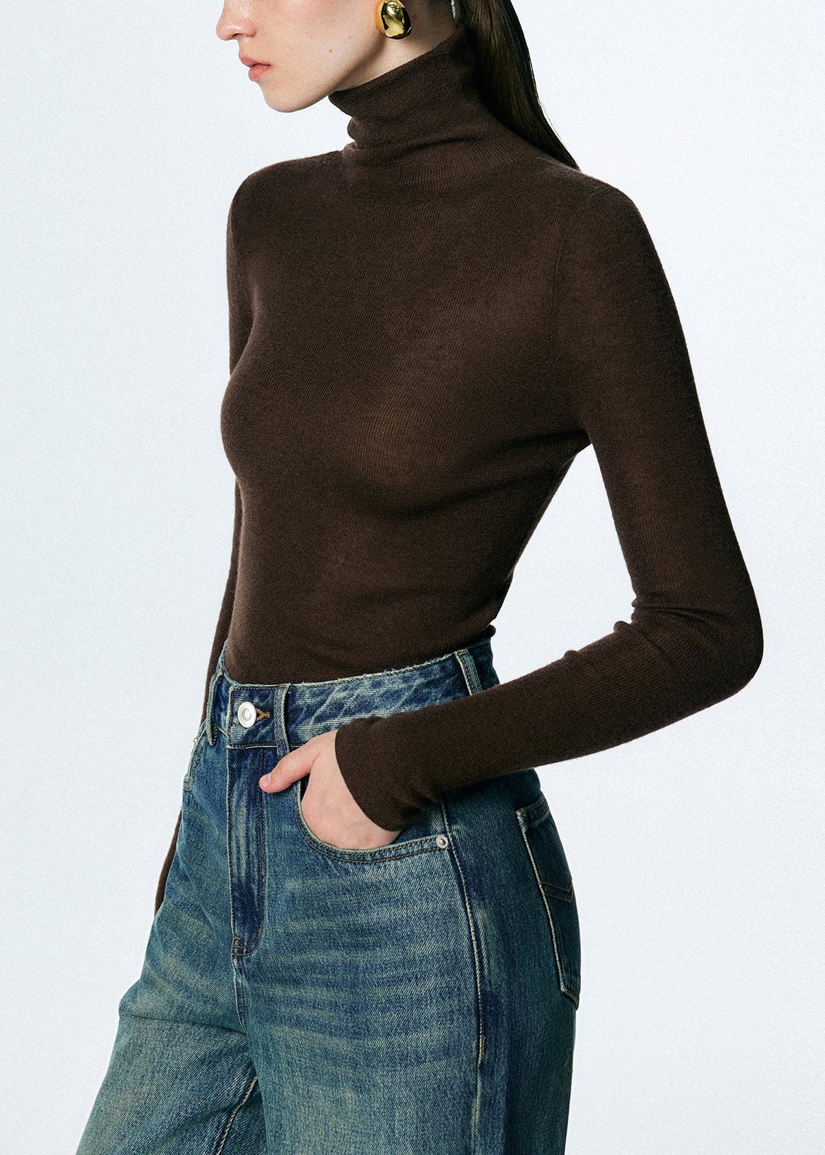 Beautifully Crafted Sweater in a Classic Style