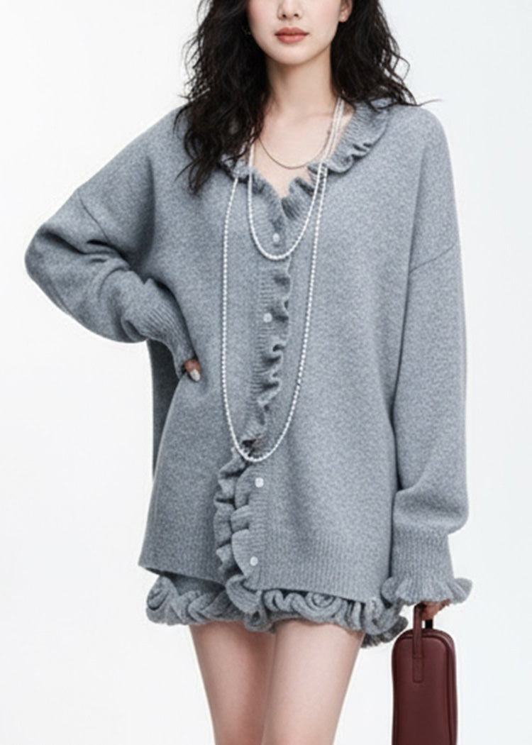 Classic Vintage & Enduringly Stylish Cardigan