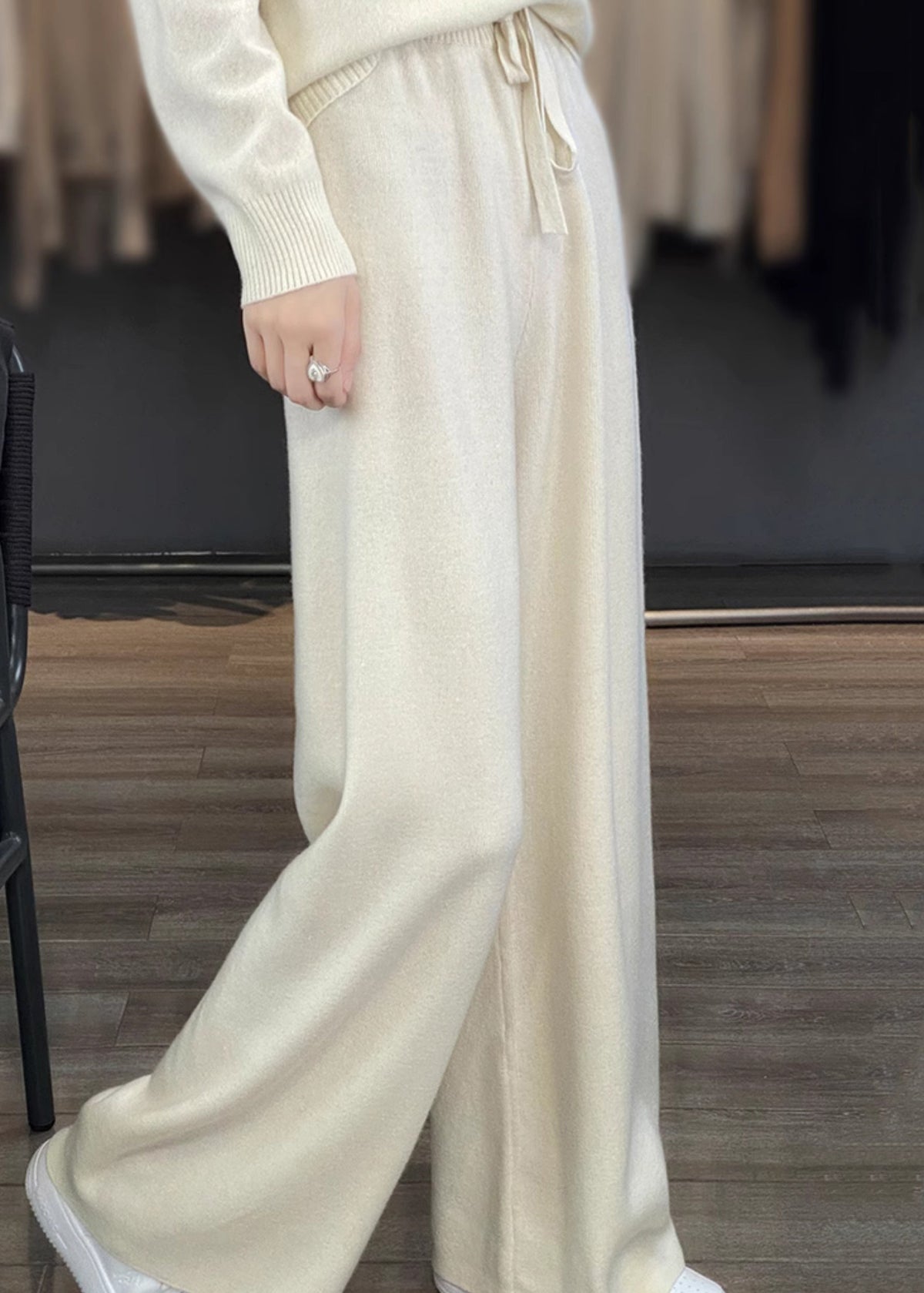 Polished Pants with an Effortless Classic Look