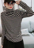 Beautifully Crafted Blouse in a Classic Style