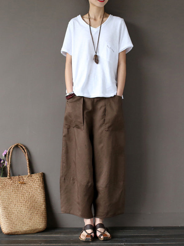 Effortlessly Elegant Pants with a Timeless Design