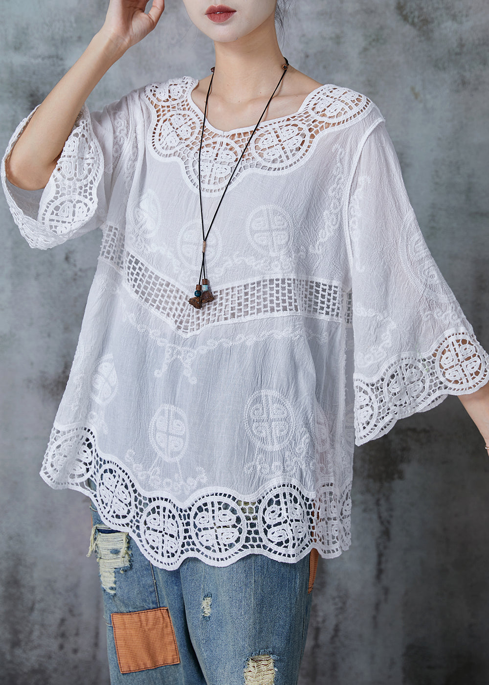 Classic Vintage Blouse with a Flattering Fit