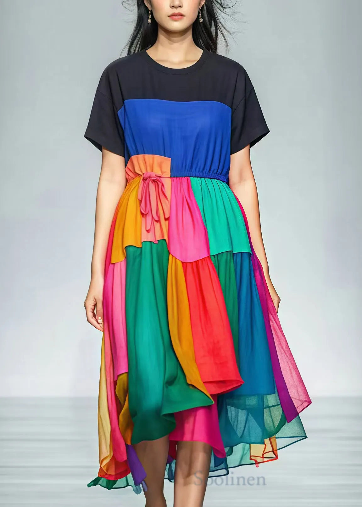 Classic Vintage Dress with a Flattering Fit
