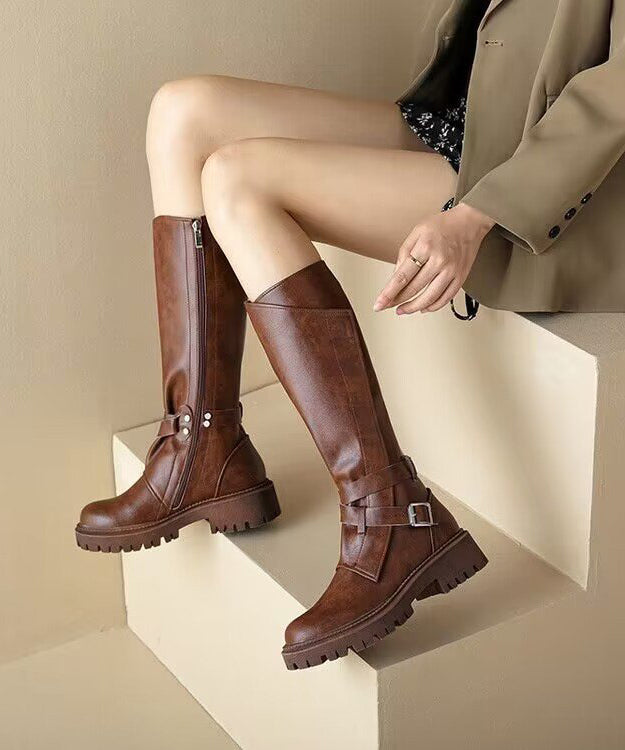 Graceful Orthopedic Boots for Modern Look