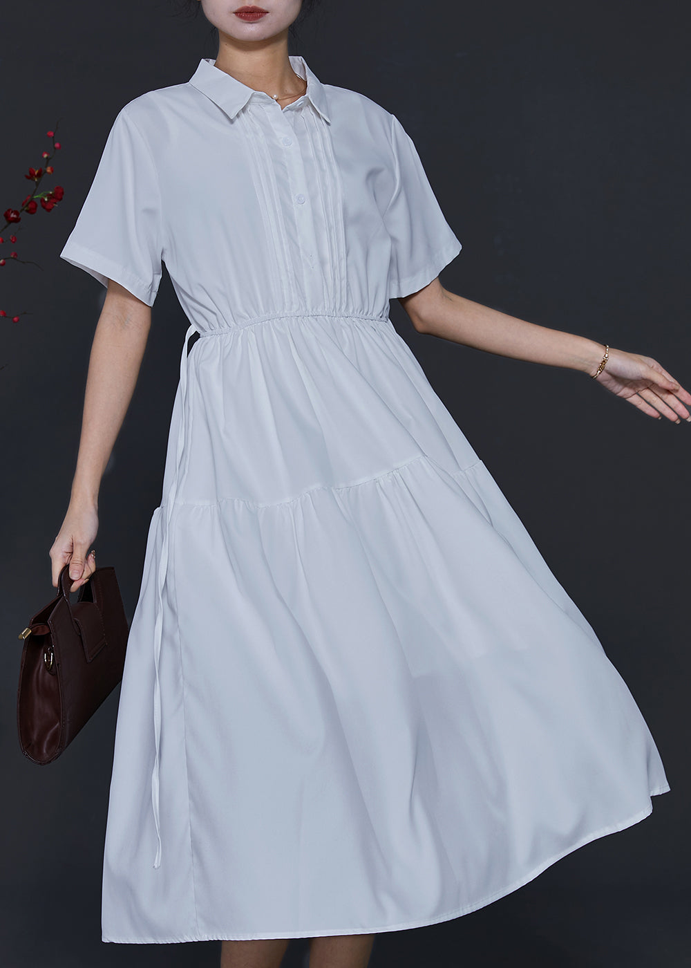 Sophisticated Dress with a Clean Classic Look