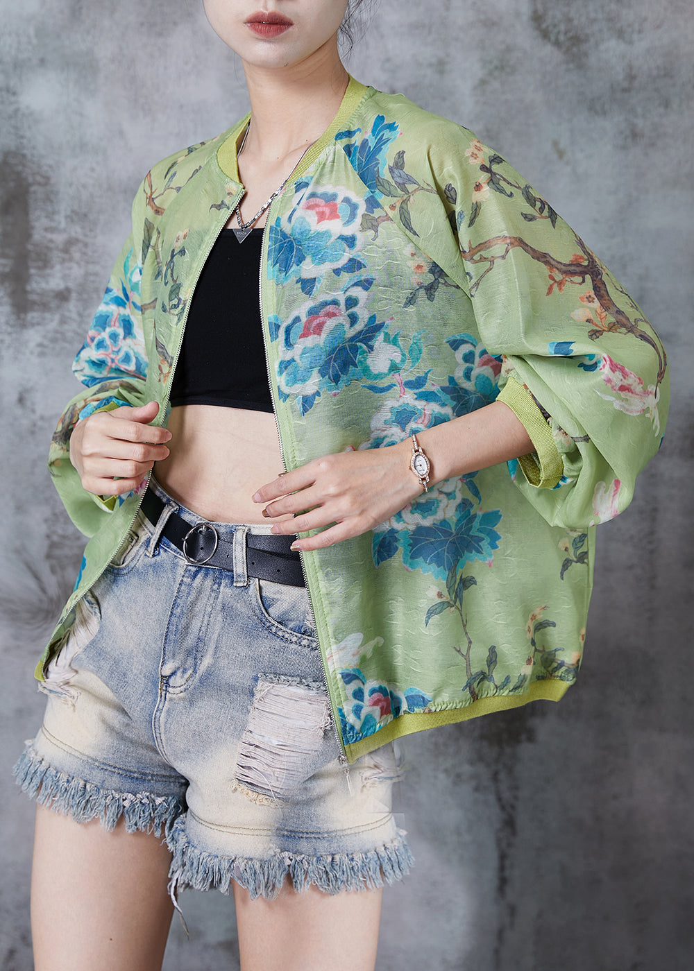 Gracefully Styled Jacket for Any Occasion