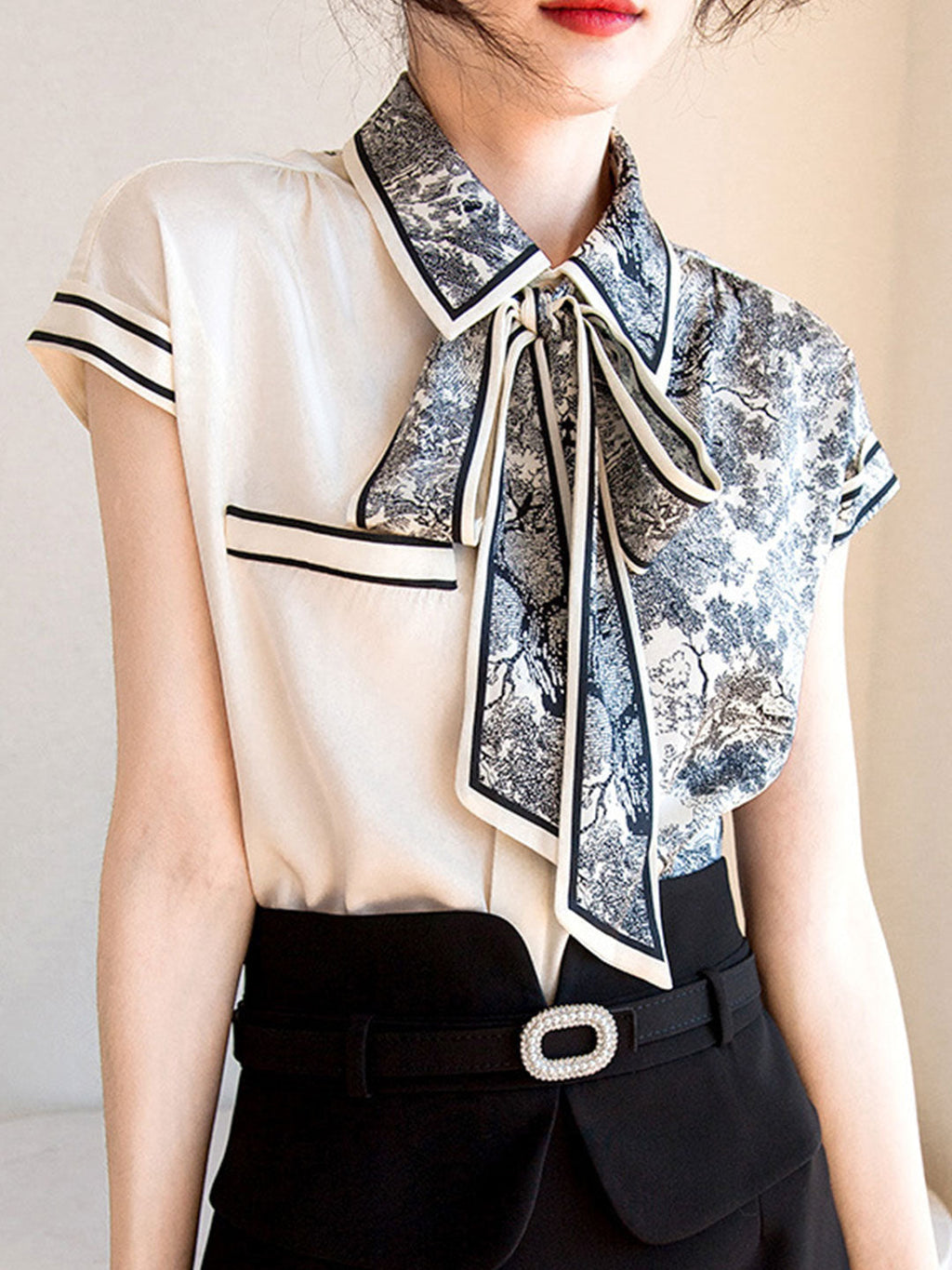 Elegantly Styled Shirt for Everyday Wear