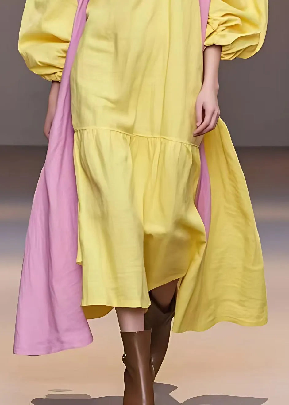 Beautifully Finished Dress in a Timeless Design